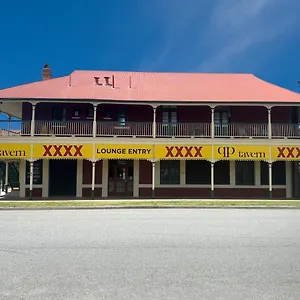 Motel Queensport Tavern And Brisbane