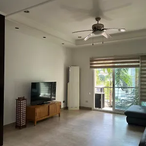 Aparthotel Clark Near Crk Airport And Crk Parade Grounds