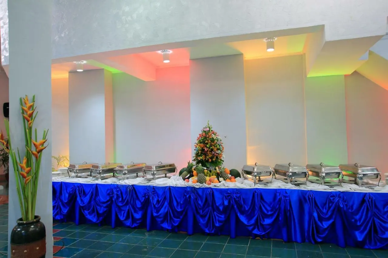 Wild Orchid Beach Resort Olongapo 4*,  Filippinerne